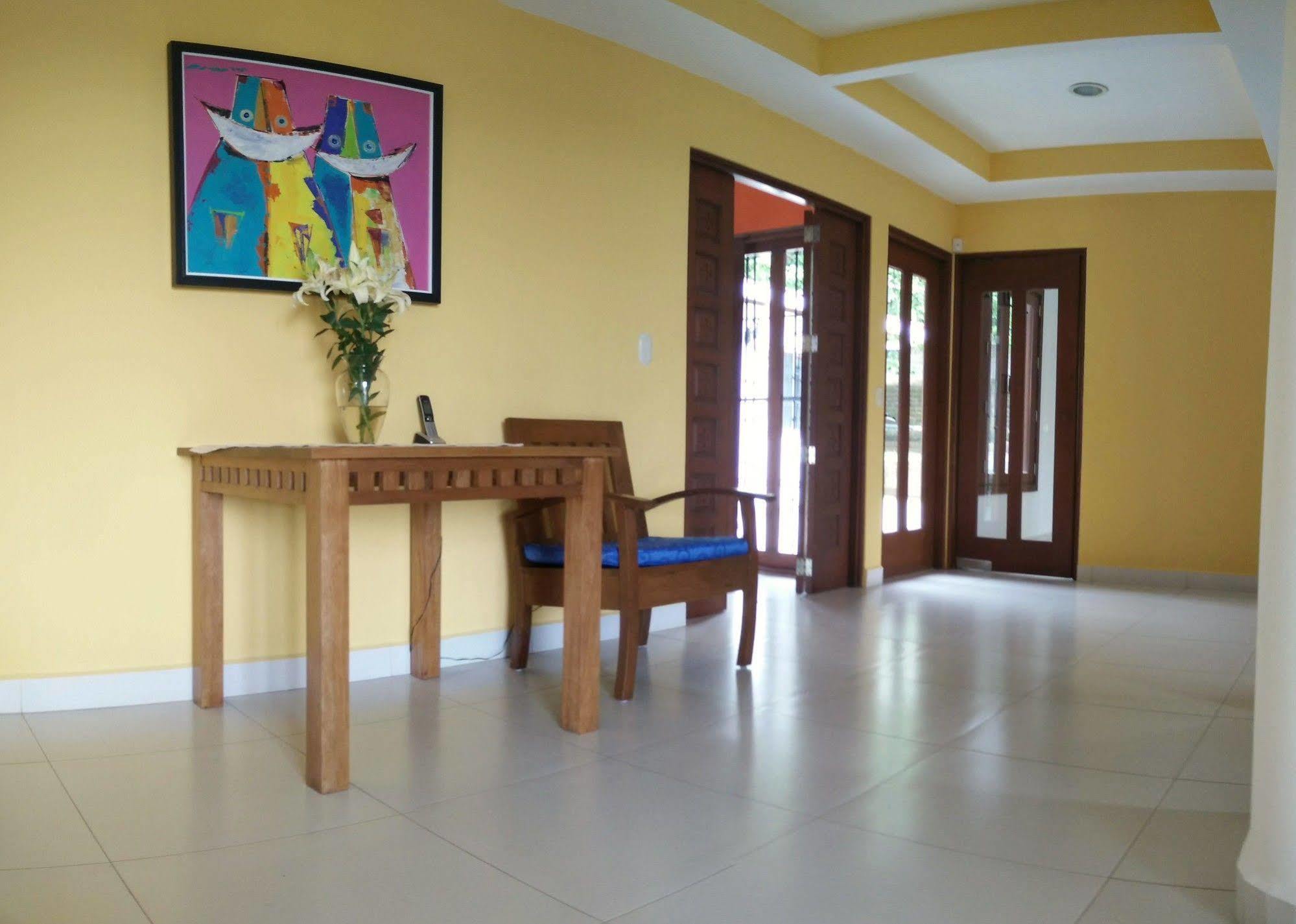 El Mirador Suites Managua Eksteriør billede